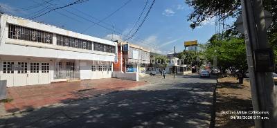 Casa de 5 alcobas en venta en El Bosque, Cali, 300 m² · foto 2 de 20