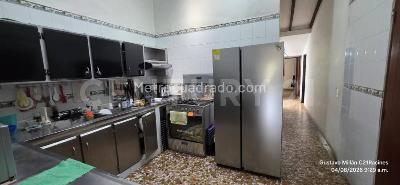 Casa de 5 alcobas en venta en El Bosque, Cali, 300 m² · foto 11 de 20