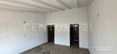 Casa de 5 alcobas en venta en El Bosque, Cali, 300 m² · foto 17 de 20
