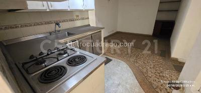 Casa de 5 alcobas en venta en El Bosque, Cali, 300 m² · foto 19 de 20