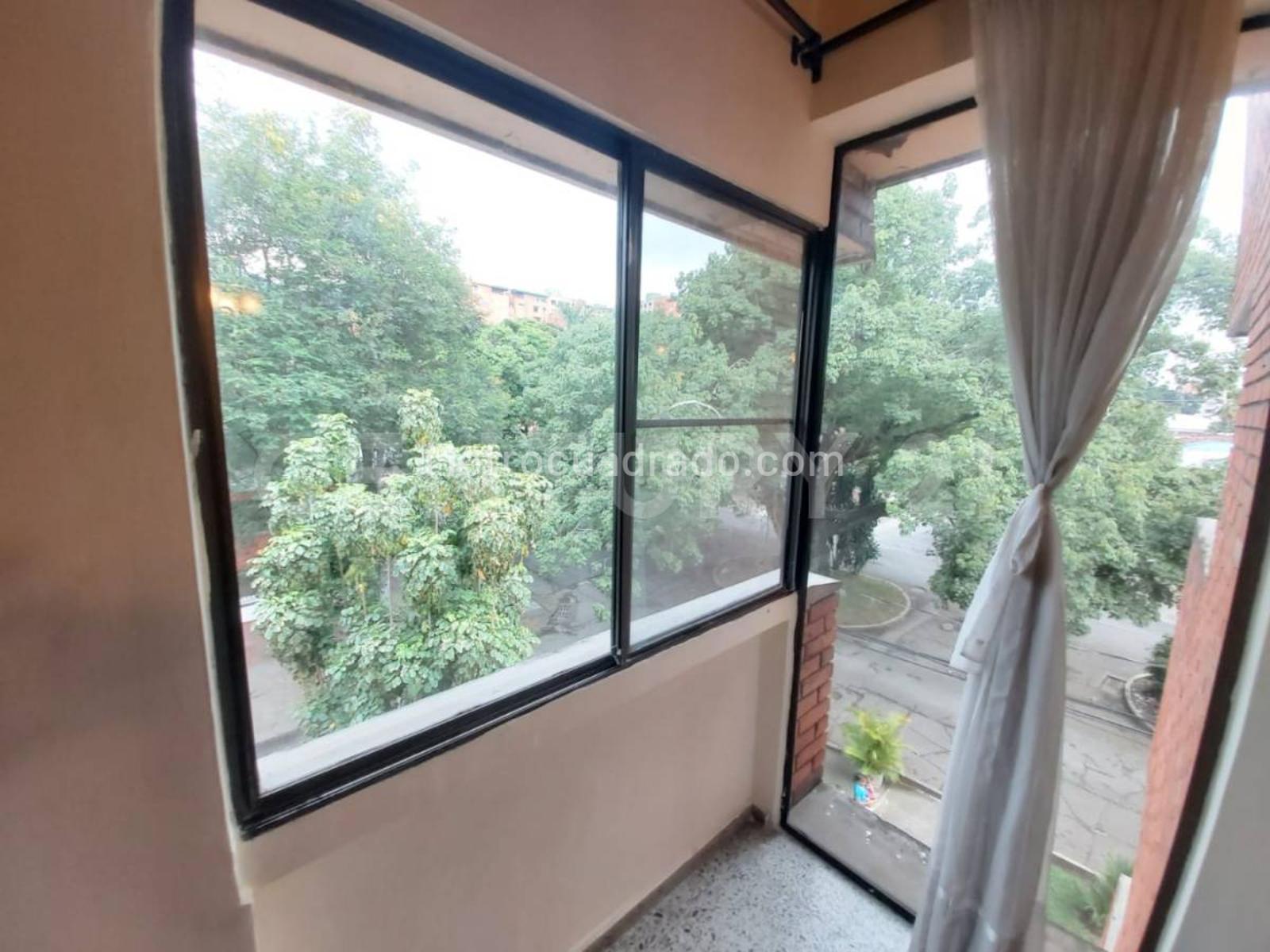 Venta de Apartamento en La flora Cali 4976112241