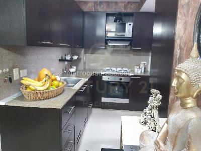 Apartamento en venta en Menga, Cali · foto 7 de 17