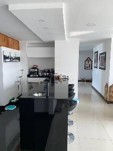 Apartamento de 3 alcobas en venta en Los Cambulos, Cali, 134 m² · foto 5 de 20