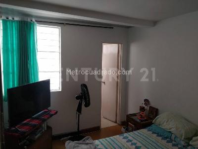 Casa de 5 alcobas en venta en Champagnat, Cali, 235 m² · foto 12 de 20