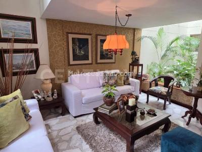 Casa de 3 alcobas en venta en Santa Rita, Cali, 149 m² · foto 4 de 18