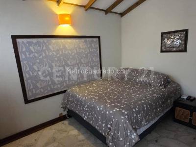 Casa de 3 alcobas en venta en Santa Rita, Cali, 149 m² · foto 15 de 18