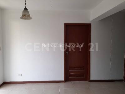 Apartamento de 3 alcobas en venta en El Limonar, Cali, 113 m² · foto 5 de 20