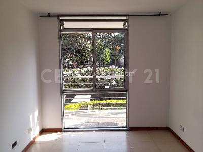 Apartamento de 3 alcobas en venta en El Limonar, Cali, 113 m² · foto 6 de 20