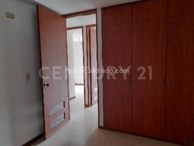 Apartamento de 3 alcobas en venta en El Limonar, Cali, 113 m² · foto 8 de 20