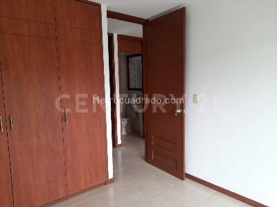 Apartamento de 3 alcobas en venta en El Limonar, Cali, 113 m² · foto 12 de 20