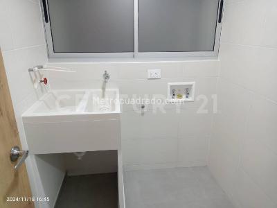 Apartamento de 2 alcobas en venta en Colinas Del Mameyal, Cali, 84 m² · foto 18 de 20