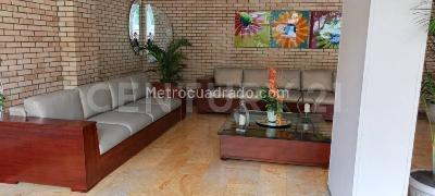 Apartamento de 3 alcobas en venta en La Flora, Cali, 124 m² · foto 2 de 20