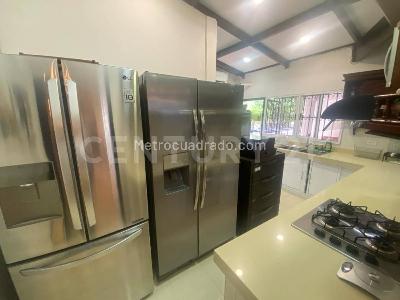 Casa de 4 alcobas en venta en Cristo Rey, Cali · foto 9 de 20