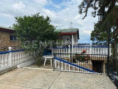 Casa de 4 alcobas en venta en Cristo Rey, Cali · foto 15 de 20