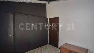 Casa de 3 alcobas en venta en El Refugio, Cali, 208 m² · foto 16 de 20