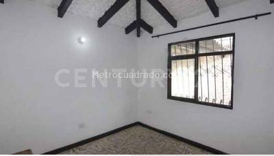 Casa de 3 alcobas en venta en El Refugio, Cali, 208 m² · foto 17 de 20