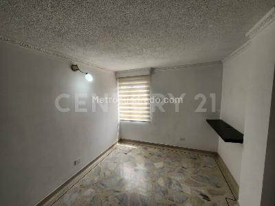 Apartamento de 4 alcobas en venta en Departamental, Cali, 92 m² · foto 12 de 18