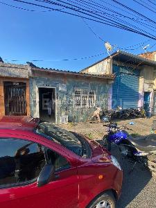 Casa de 5 alcobas en venta en Obrero, Cali, 210 m² · foto 2 de 20