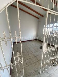 Casa de 5 alcobas en venta en Obrero, Cali, 210 m² · foto 5 de 20