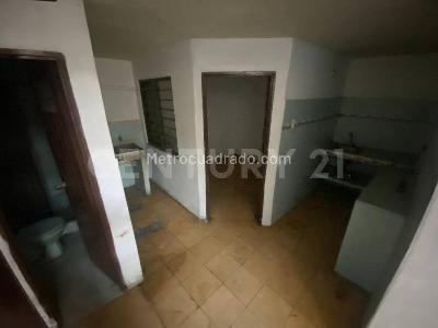 Casa de 5 alcobas en venta en Obrero, Cali, 210 m² · foto 10 de 20