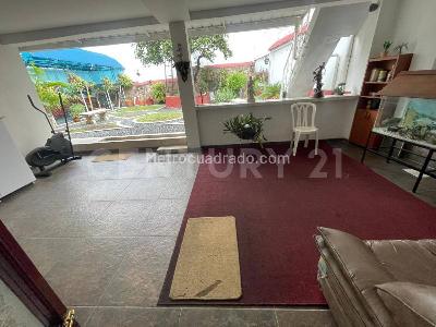 Casa de 5 alcobas en venta en Granada, Cali, 243 m² · foto 15 de 20