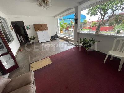 Casa de 5 alcobas en venta en Granada, Cali, 243 m² · foto 16 de 20