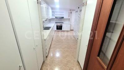 Apartamento de 3 alcobas en venta en Centenario, Cali, 152 m² · foto 8 de 20