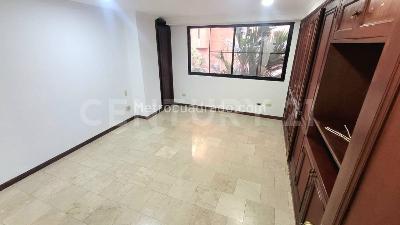 Apartamento de 3 alcobas en venta en Centenario, Cali, 152 m² · foto 13 de 20