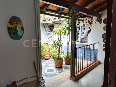 Casa de 5 alcobas en venta en Tequendama, Cali, 237 m² · foto 10 de 20