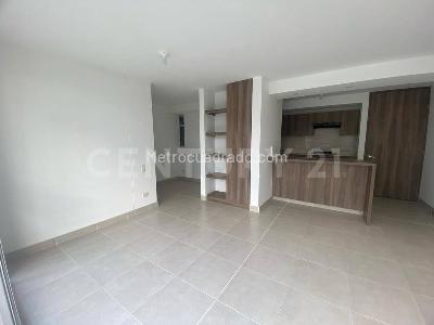 Apartamento de 3 alcobas en venta en Bochalema, Cali, 79 m² · foto 2 de 20