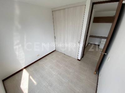 Apartamento de 2 alcobas en venta en Bochalema, Cali, 66 m² · foto 11 de 20