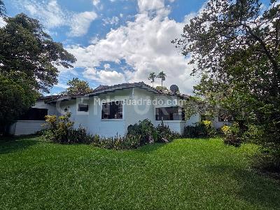 Casa de 3 alcobas en venta en Pance, Cali · foto 20 de 20