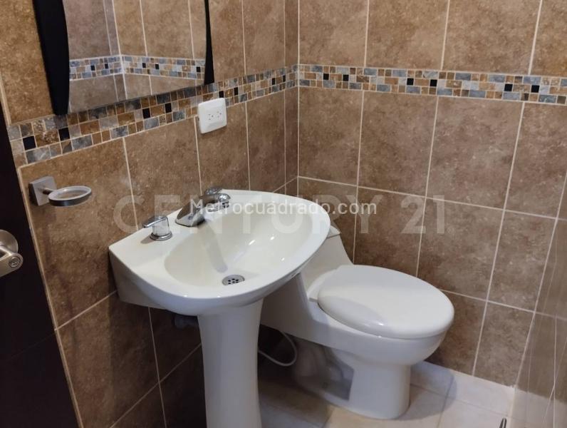 Casa en Arriendo, Ciudad Jardin, Cali - Viac
