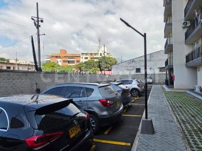 Apartamento de 1 alcoba en venta en La Flora, Cali, 40 m² · foto 4 de 20