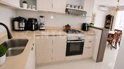 Apartamento de 3 alcobas en venta en Valle Del Lili, Cali, 71 m² · foto 4 de 19