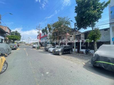 Casa de 3 alcobas en venta en Villa Del Prado, Cali, 46 m² · foto 2 de 19
