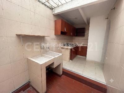 Casa de 3 alcobas en venta en Villa Del Prado, Cali, 46 m² · foto 6 de 19