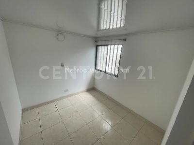 Casa de 3 alcobas en venta en Villa Del Prado, Cali, 46 m² · foto 11 de 19