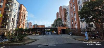 Apartamento de 2 alcobas en venta en Ciudad Melendez, Cali, 55 m² · foto 2 de 20