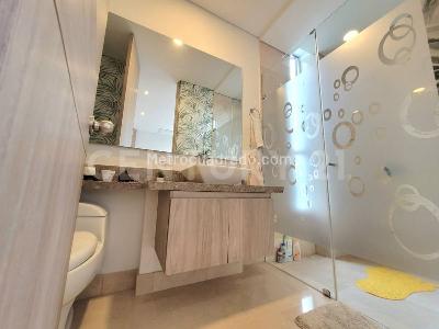 Apartamento de 3 alcobas en venta en Aguacatal, Cali, 214 m² · foto 8 de 20
