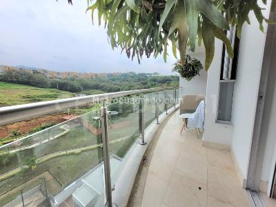 Apartamento de 3 alcobas en venta en Aguacatal, Cali, 214 m² · foto 13 de 20