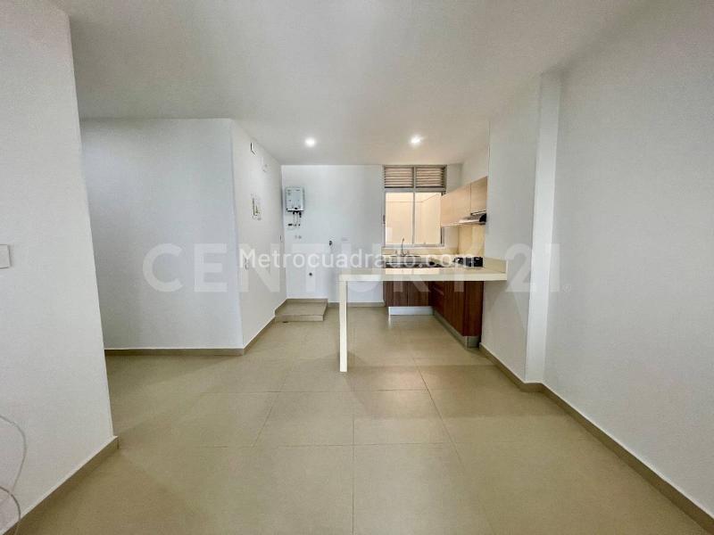 Piso – Cali, Ciudad Jardín, Comuna 22 - Más