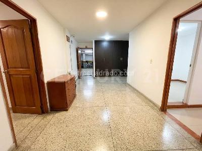 Office for rent in San Nicolas, Cali