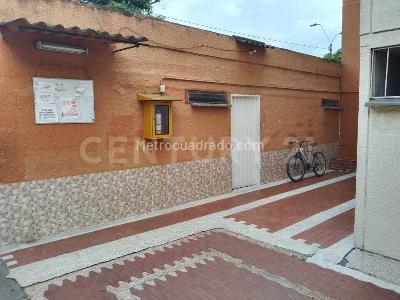 Apartamento de 3 alcobas en venta en Prados De Oriente, Cali, 59 m² · foto 5 de 11