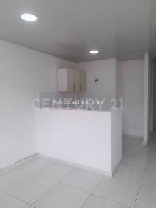Casa de 5 alcobas en venta en Las Delicias, Cali, 61 m² · foto 14 de 17