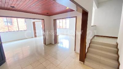 Apartamento de 4 alcobas en venta en La Arboleda, Cali, 201 m² · foto 10 de 20