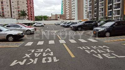 Apartamento de 1 alcoba en arriendo en La Flora, Cali, 38 m² · foto 17 de 20