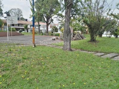 Casa de 5 alcobas en venta en El Rincon De Modelia, Bogotá, 192 m² · foto 4 de 18