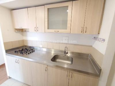 Apartamento de 2 alcobas en venta en Tierra Buena, Bogotá, 39 m² · foto 3 de 10