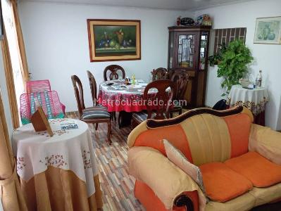 Casa en venta en Garces Navas, Bogotá · foto 3 de 18